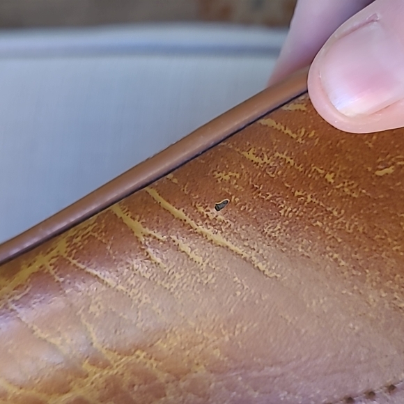 70s Vintage Vinyl Carrier Crossbody - Picture 7 of 13